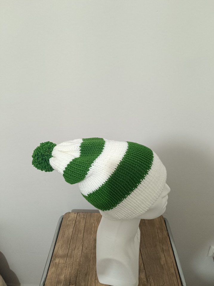 Kadın Beyaz-Yeşil Çizgili Örgü Bere - Görsel 2