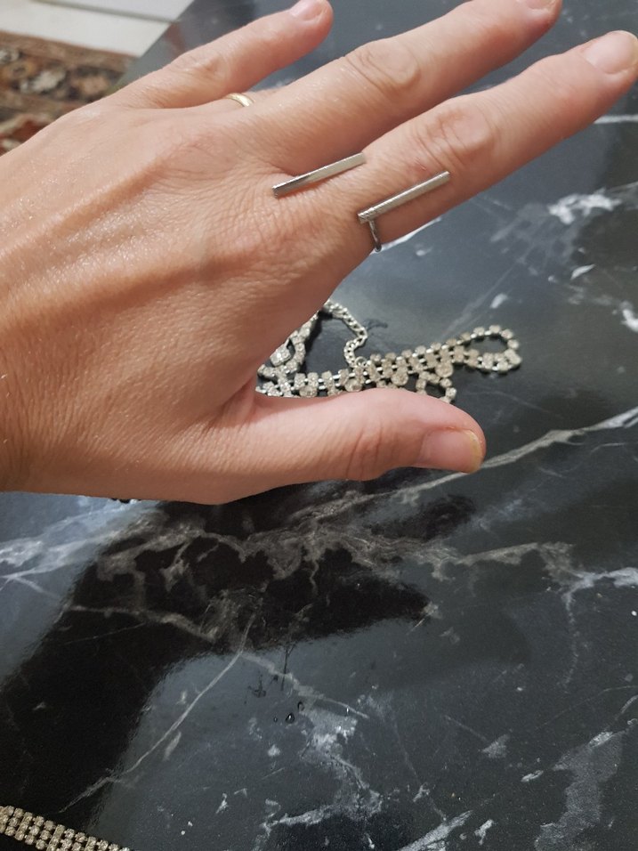 Gri İşlemeli Payetli Kadın Broş - Görsel 3