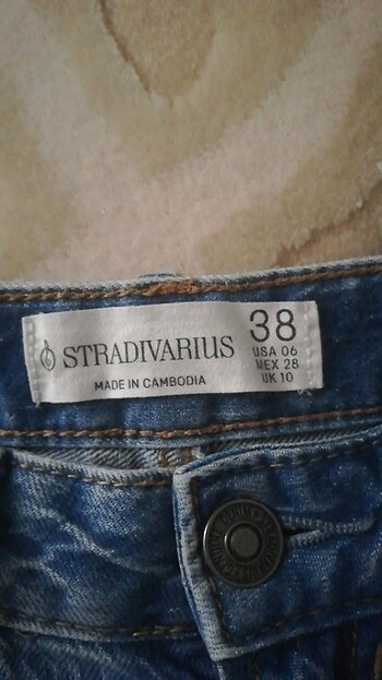 38 Beden Stradivarius jean