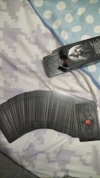 Beden Anne Stokes Gothic Tarot kartları