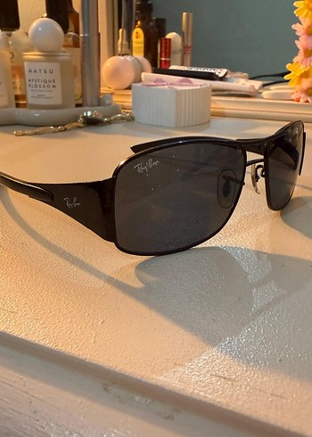Ray-Ban RJ9516S Modeli Erkek Genç/Çocuk Güneş Gözlüğü - Görsel 2