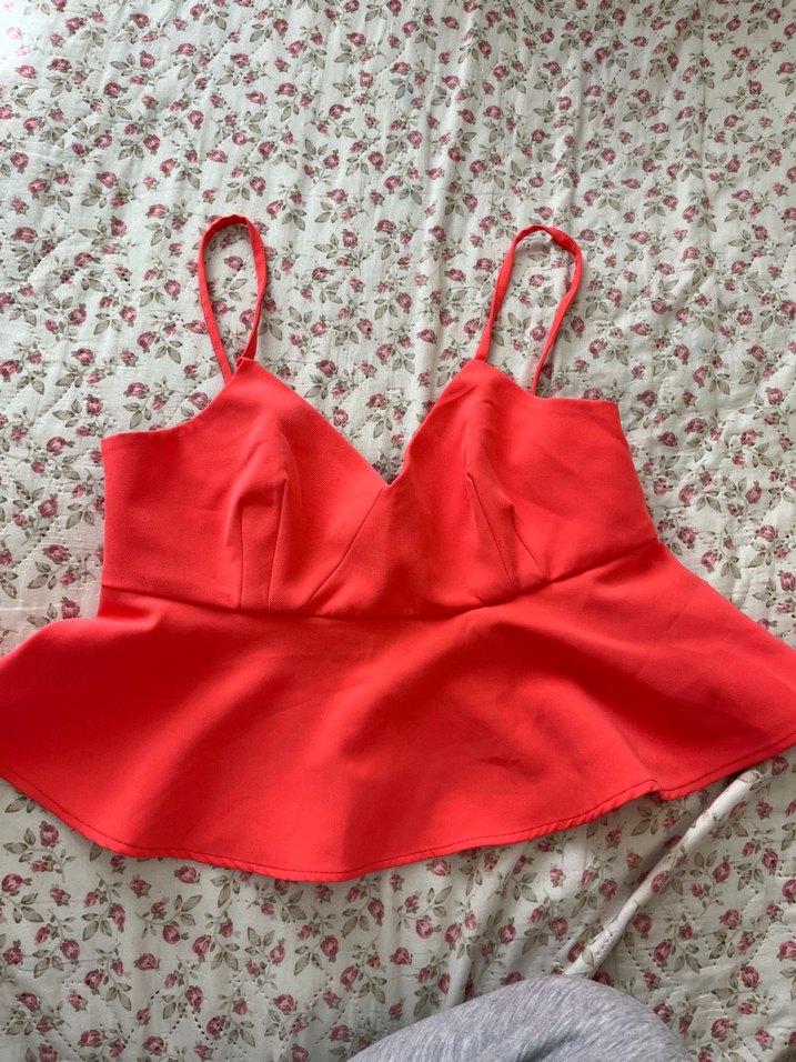 Pembe Volanlı Mini Straplez Bluz - Görsel 2