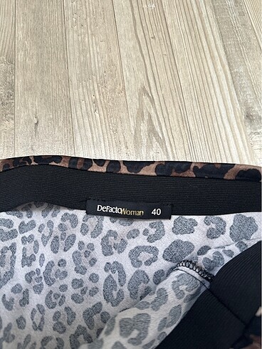 Defacto Leopar etek