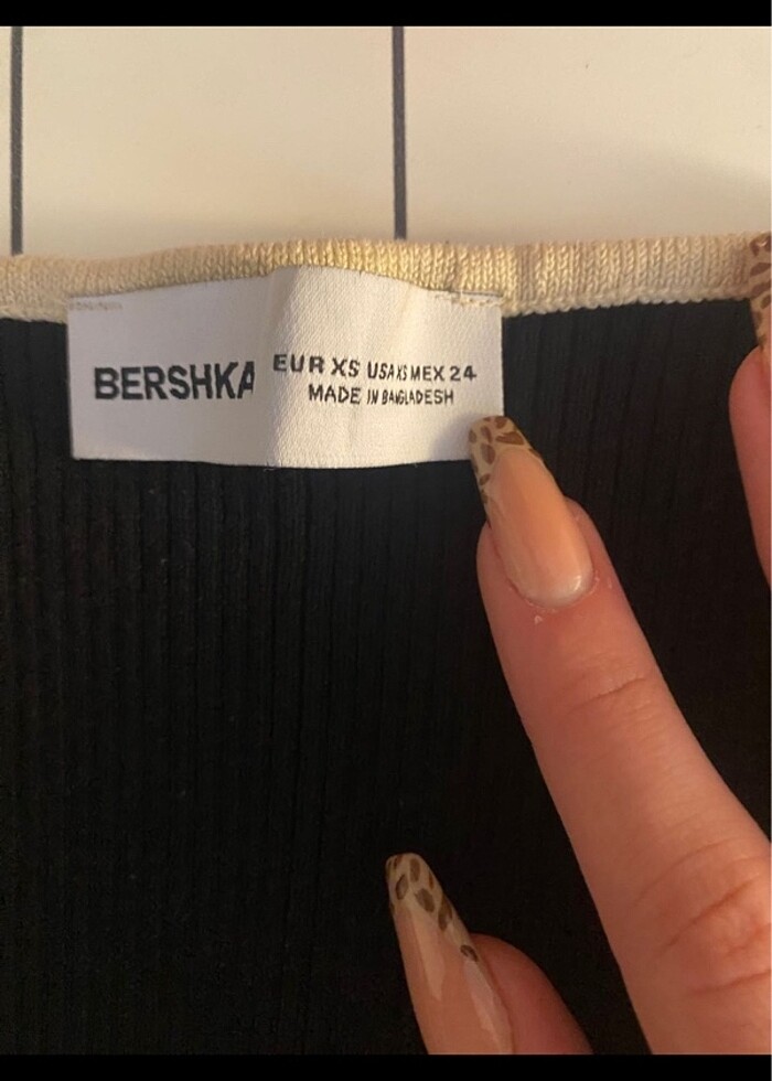 Bershka crop - Görsel 4