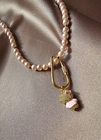 Beden HELLO kitty kolye ucu