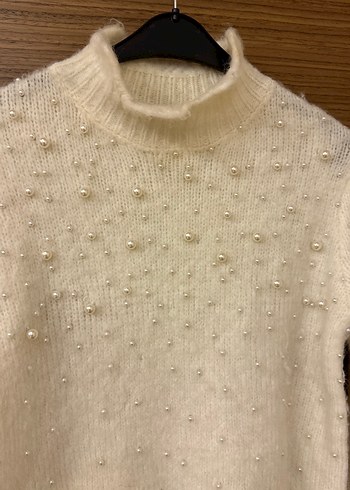 Zara İnci Detaylı Bohem Beyaz Balıkçı Yaka Kazak