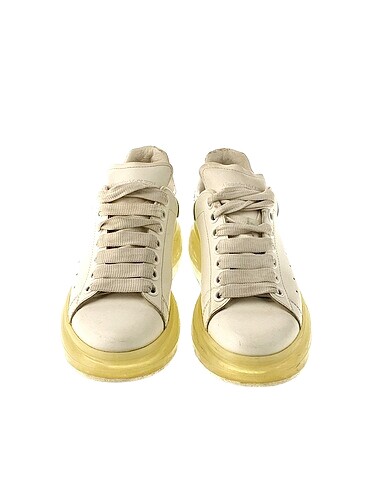 37,5 Beden Alexander McQueen Spor Ayakkabı %70 İndirimli.