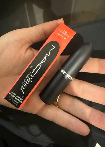 MAC Koyu Kırmızı Ruj Morange - Görsel 3