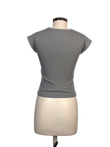 s Beden Zara Bluz %70 İndirimli.