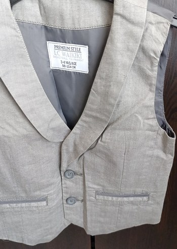 LC Waikiki Gri Erkek Çocuk Keten Düğmeli Yelek