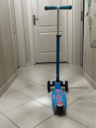 Beden mavi Renk Micro Maci Scooter