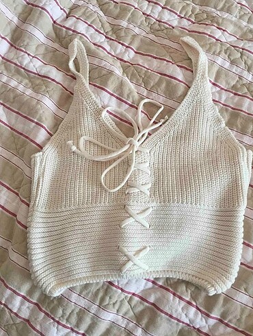Askılı crop????