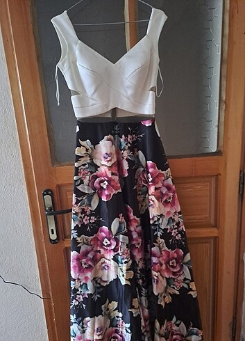 Çiçekli  abiye elbise - Görsel 2