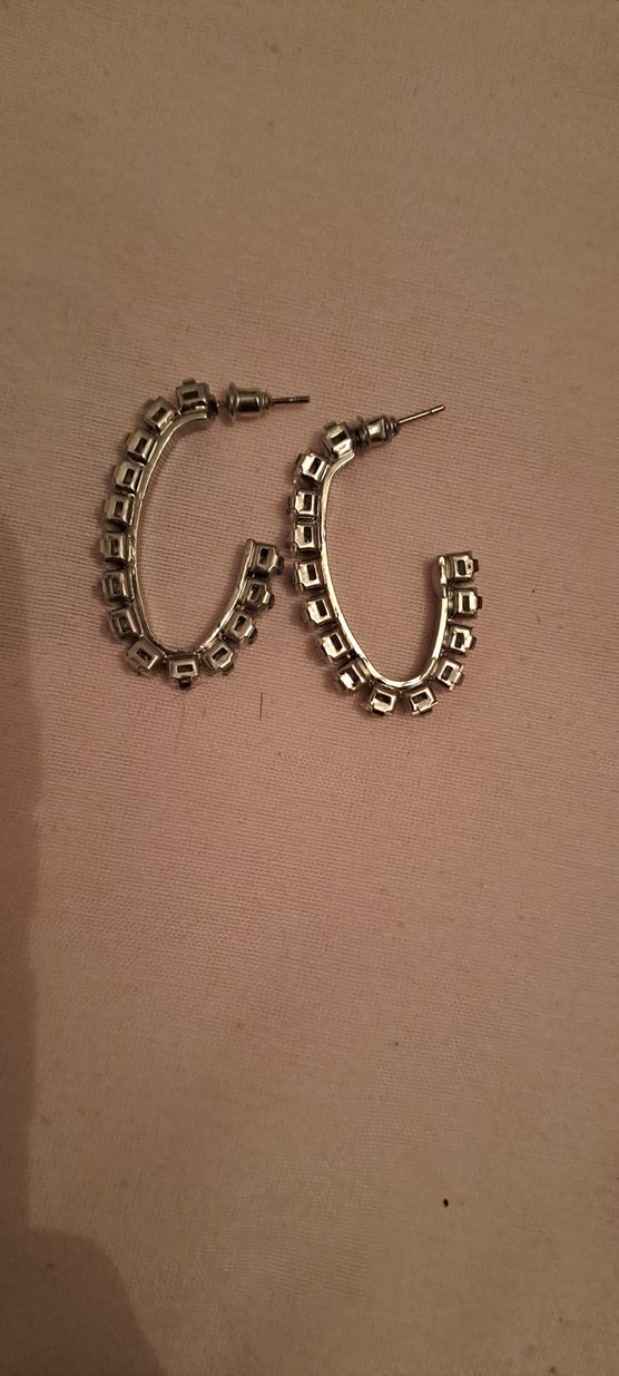 Beyaz Parlak Taşlı  Küpe - Görsel 2