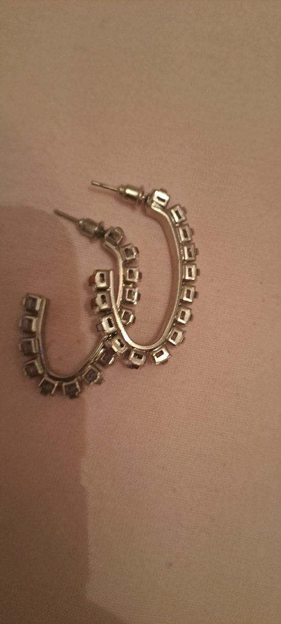 Beyaz Parlak Taşlı  Küpe - Görsel 3