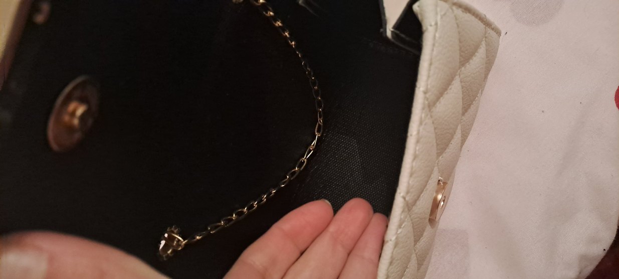 Zincir Detaylı BejKadın Çantası - Görsel 3