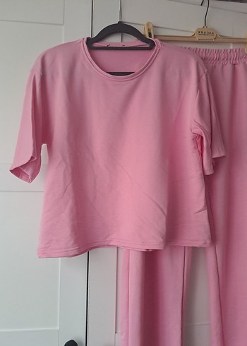 Pembe ikili  takım - Görsel 3