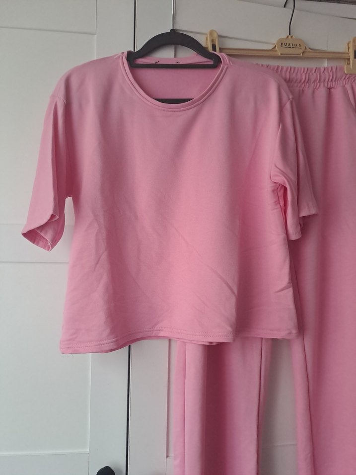 Pembe ikili  takım - Görsel 3