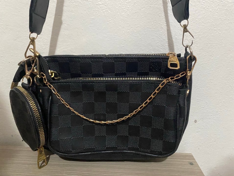 Zincir Detaylı Siyah Deri Kadın Çapraz Çanta - Görsel 2