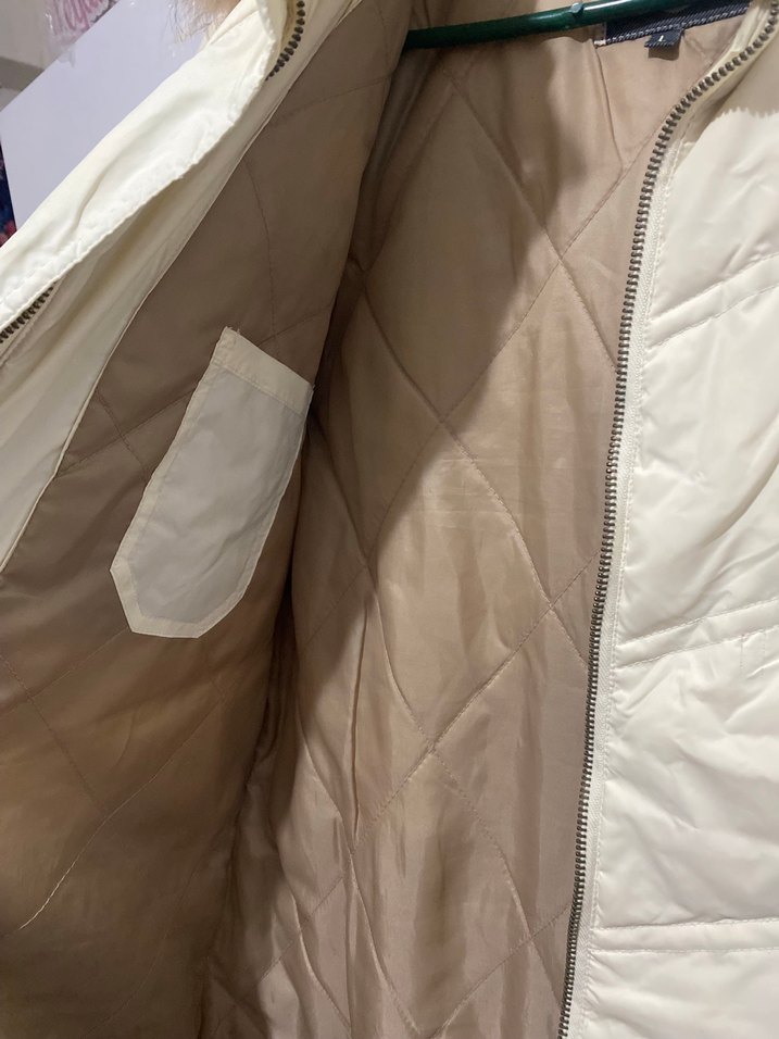 Beyaz Kadın Kışlık Mont - Görsel 4