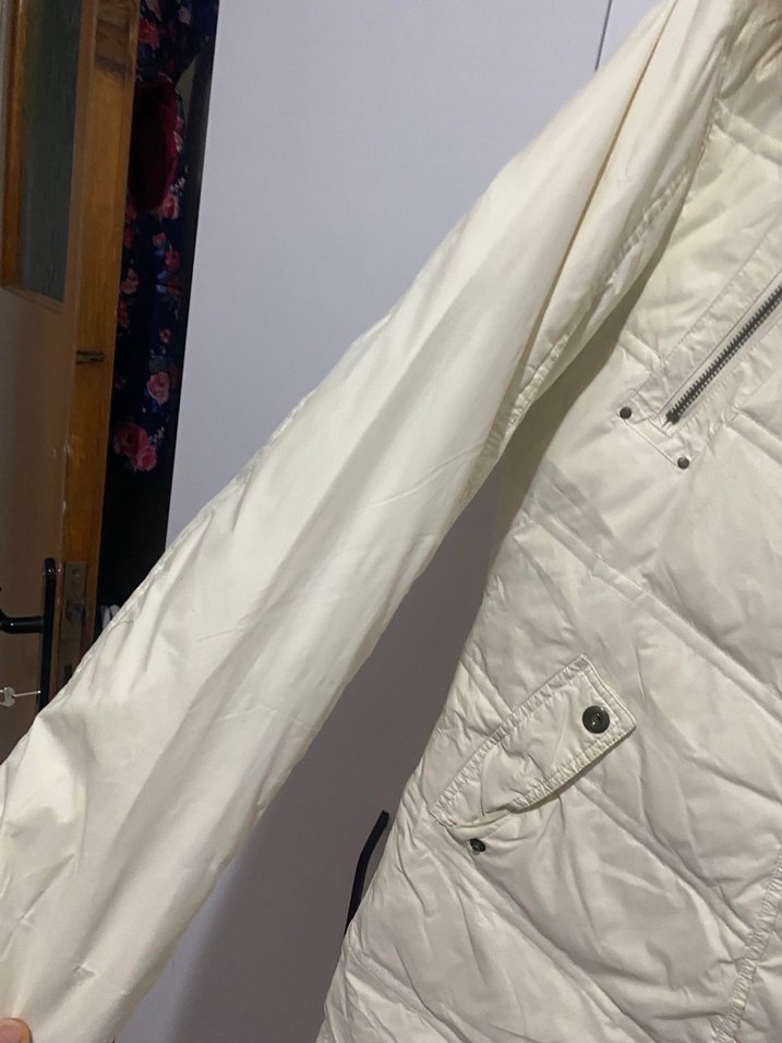 Beyaz Kadın Kışlık Mont - Görsel 3