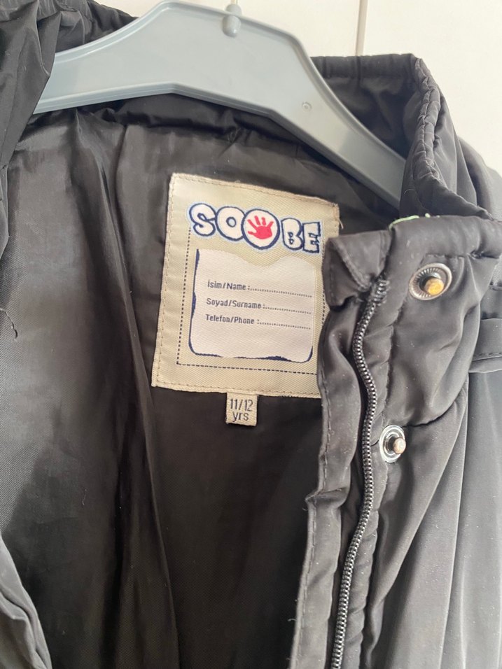 Siyah Düğmeli kız çocuk mont - Görsel 5