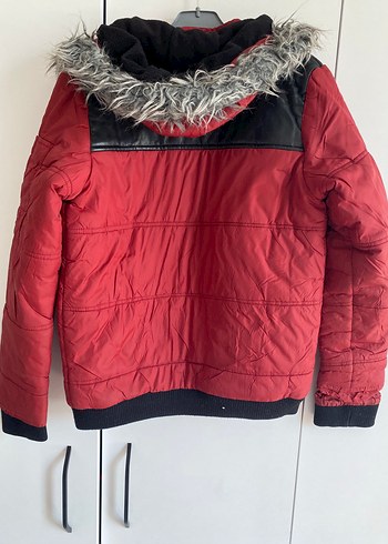 Kırmızı Erkek Çocuk Kapüşonlu Fermuarlı Mont - Görsel 3