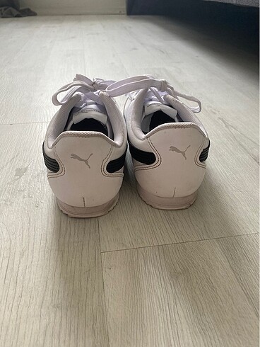 37,5 Beden beyaz Renk Orj puma