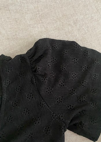 m Beden Siyah Dantel V Yaka Kısa Kollu Bluz
