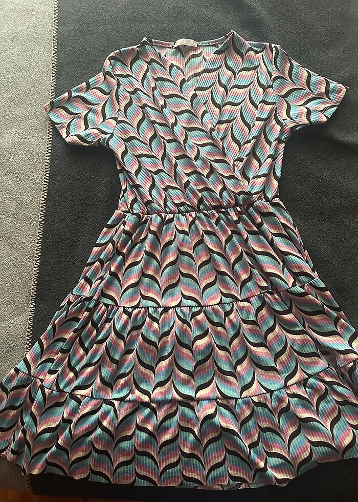 Renkli elbise - Görsel 2