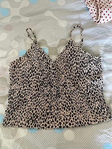 leoparlı askılı üst