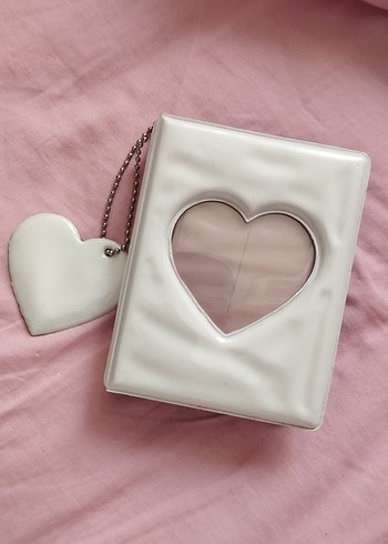 Beyaz Binder <3