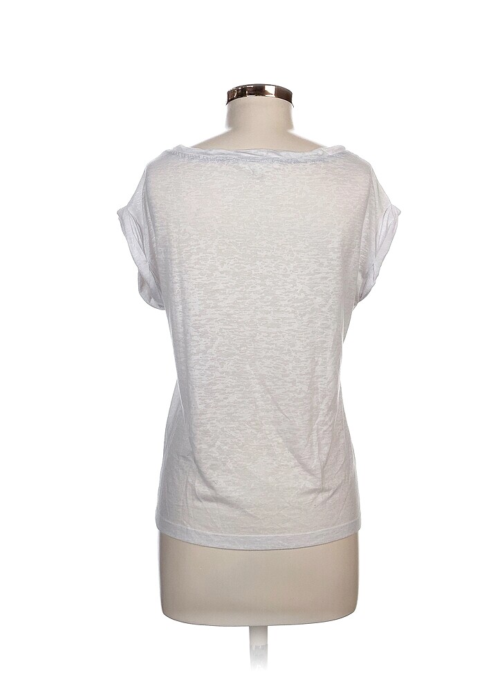 Bershka T-shirt %70 İndirimli. - Görsel 3