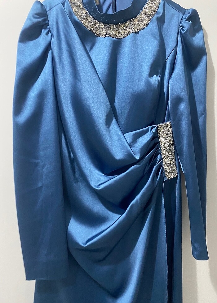 İndigo saten abiye - Görsel 3