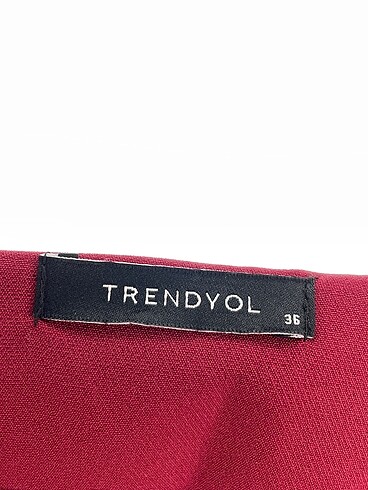 36 Beden bordo Renk Trendyol & Milla Yelek %70 İndirimli.