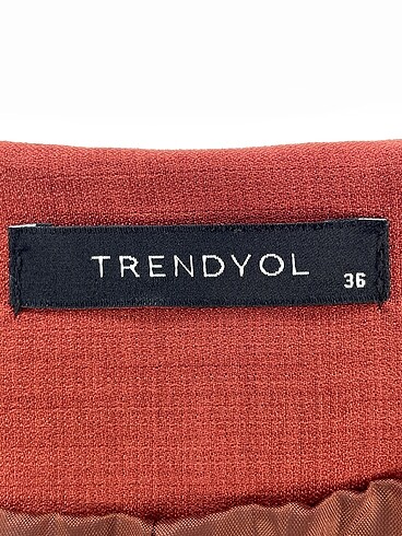 36 Beden çeşitli Renk Trendyol & Milla Yelek %70 İndirimli.