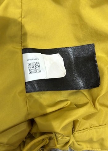 The north face kadın yağmurluk - Görsel 3