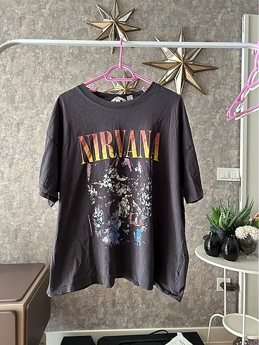 H&M Nirvana t-shirt ve Jean