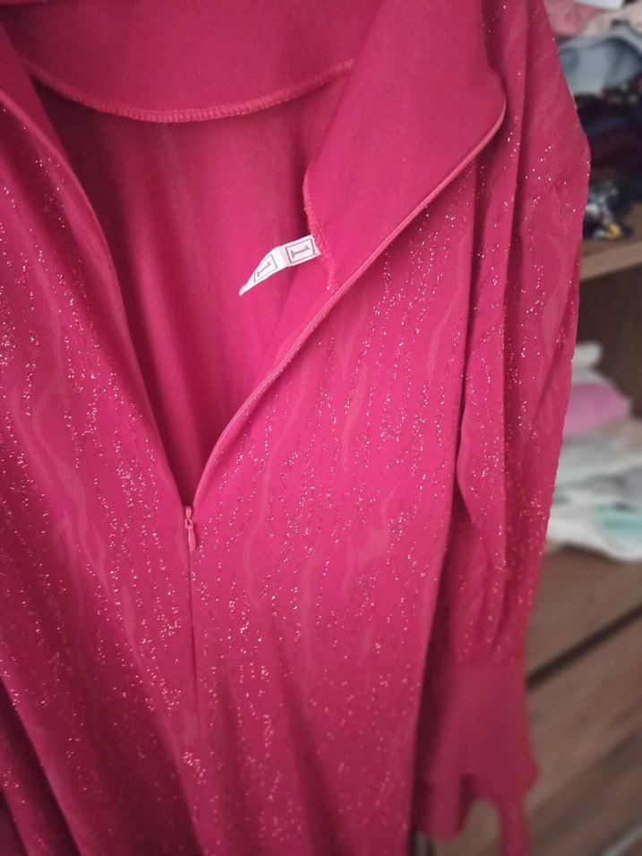 Simli kırmızı esnek kumaş abiye - Görsel 4