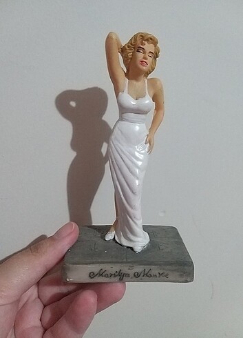 Amerika marliyin monroe biblo