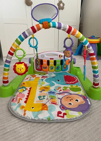  Beden Fisher price delüks piyanolu jimnastik merkezi
