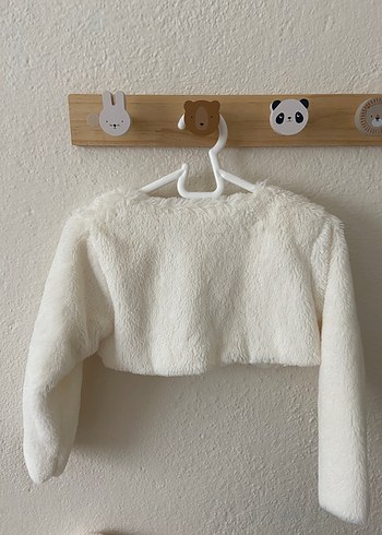 Kız Çocuk Beyaz Kürklü Uzun Kollu Bolero - Görsel 2
