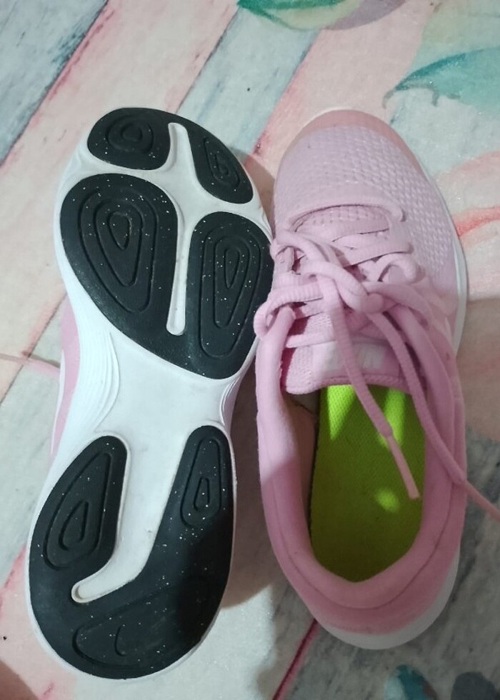 Nike Pembe Spor Ayakkabı - Görsel 3