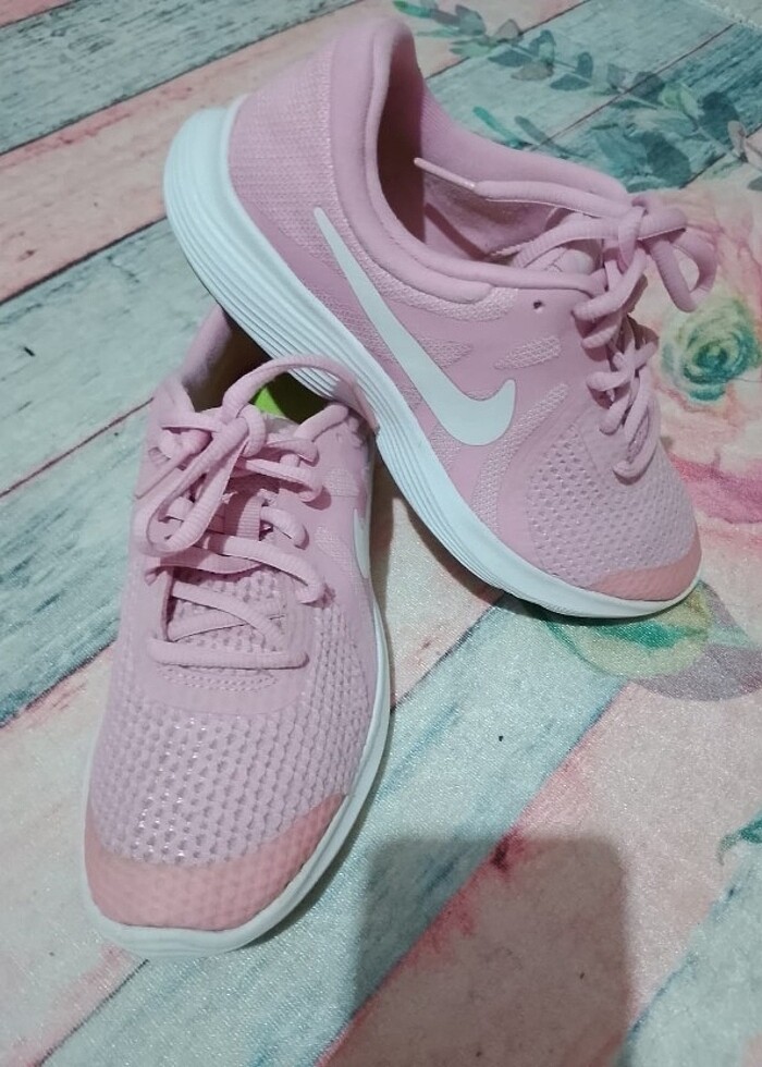 Nike Pembe Spor Ayakkabı - Görsel 2