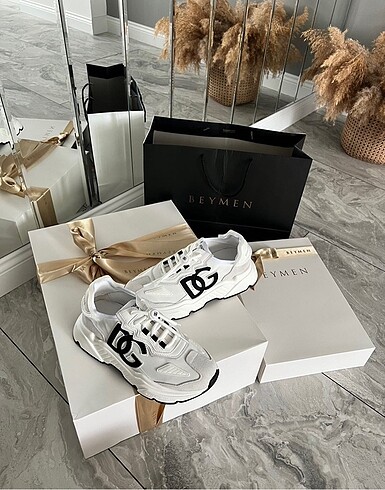 Dolce Gabbana Sneakers