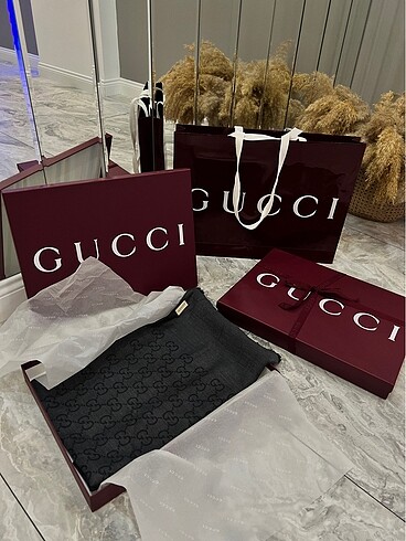 Gucci Eşarp Şal