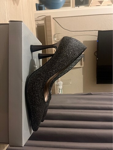 Hotiç Hotiç stiletto (hiç giyilmedi)
