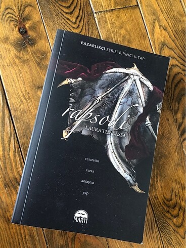 RAPSODİ LAURA THALASSA