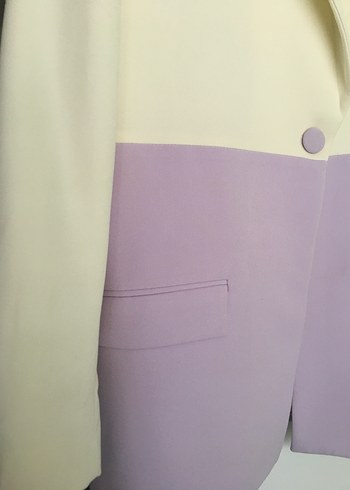 Pastel Renkli Düğmeli Midi Blazer - Görsel 3