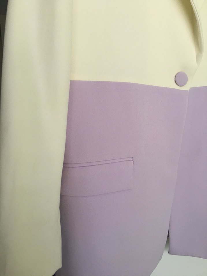 Pastel Renkli Düğmeli Midi Blazer - Görsel 3